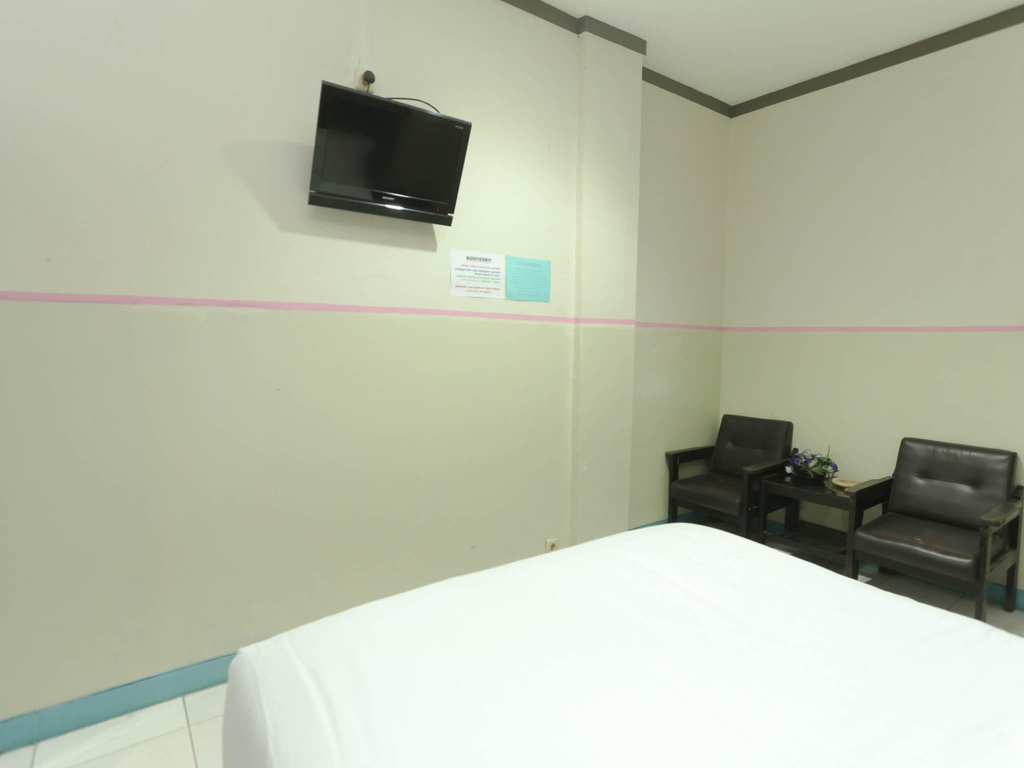 Urbanview Hotel Kharisma Banjarmasin Банджермасин Екстериор снимка