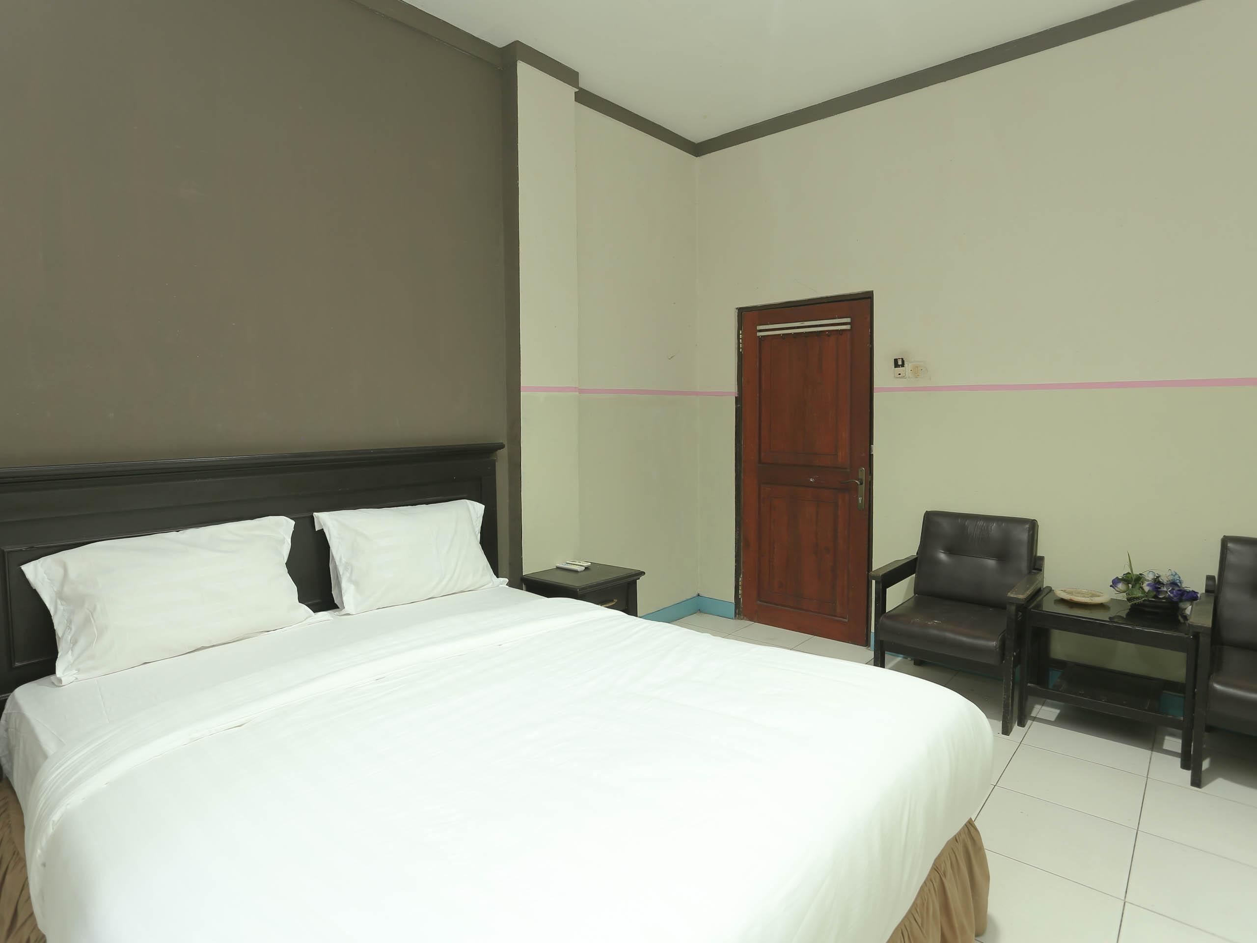 Urbanview Hotel Kharisma Banjarmasin Банджермасин Екстериор снимка