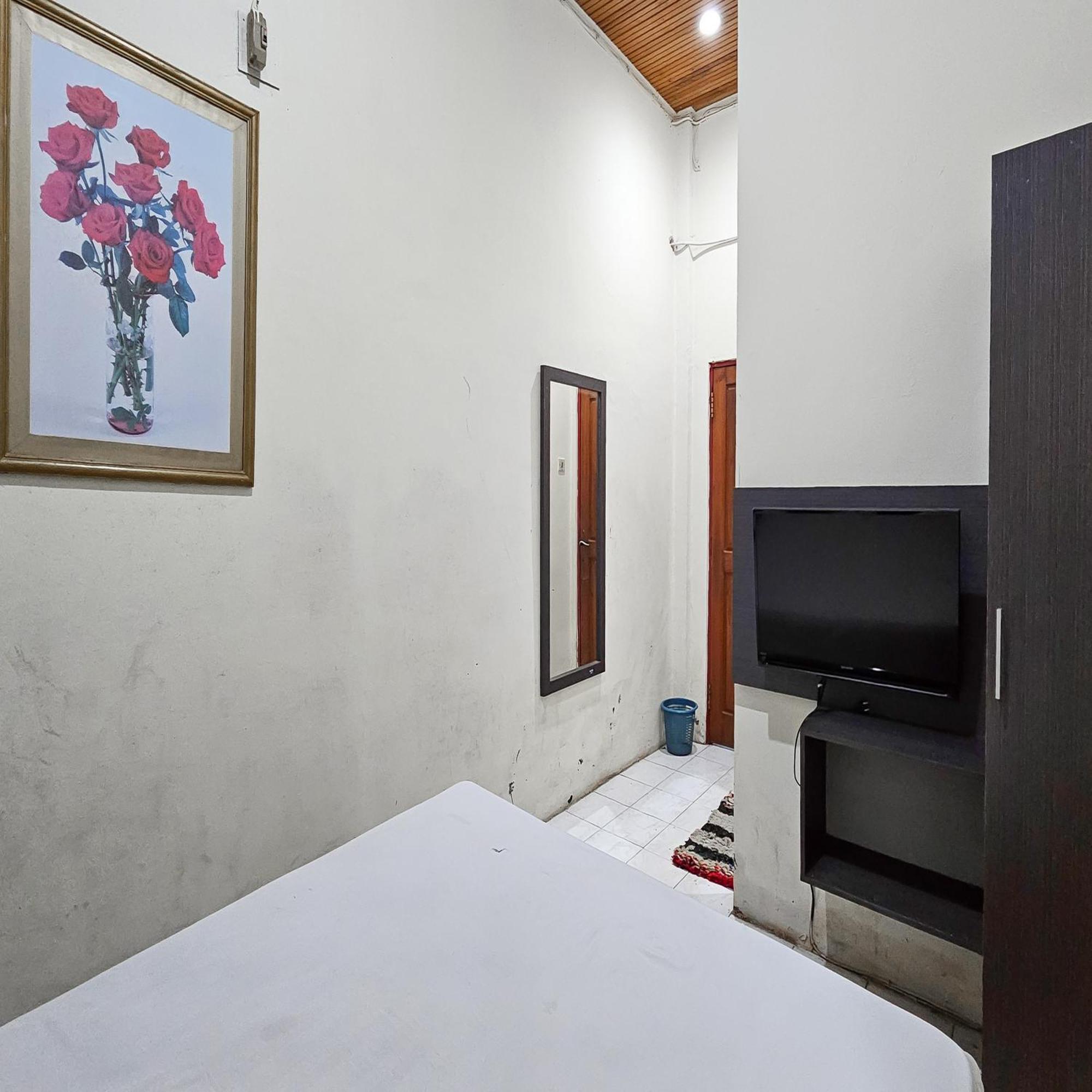 Urbanview Hotel Kharisma Banjarmasin Банджермасин Екстериор снимка