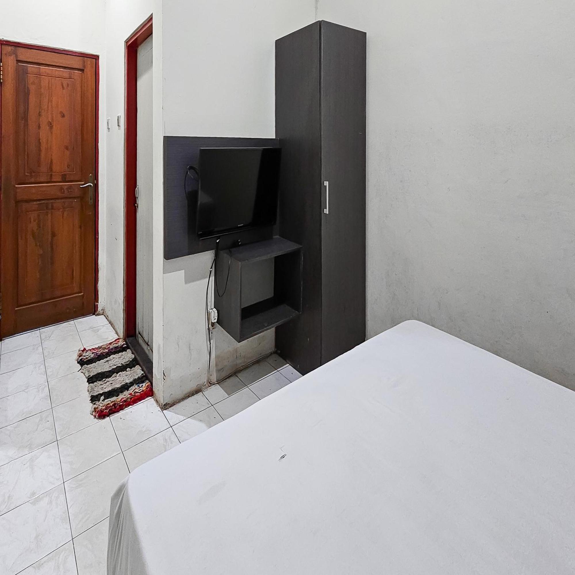 Urbanview Hotel Kharisma Banjarmasin Банджермасин Екстериор снимка